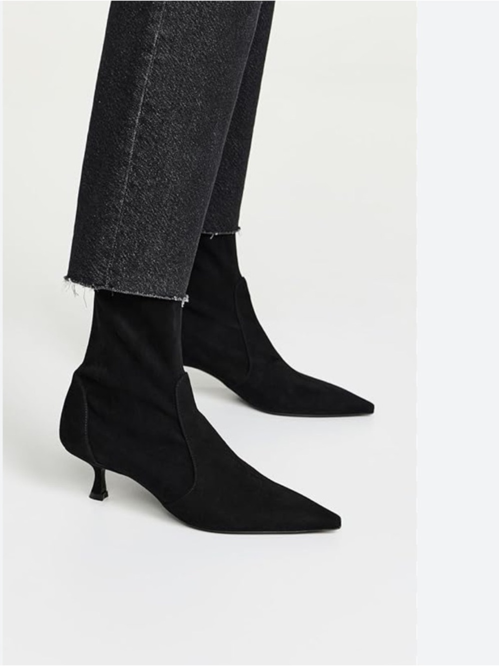 STUART WEITZMAN
Suede Naomi Ankle Boots 50 black size 5.5 new